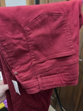 Maurices Wine Red Mid-Rise Jeggings - XL